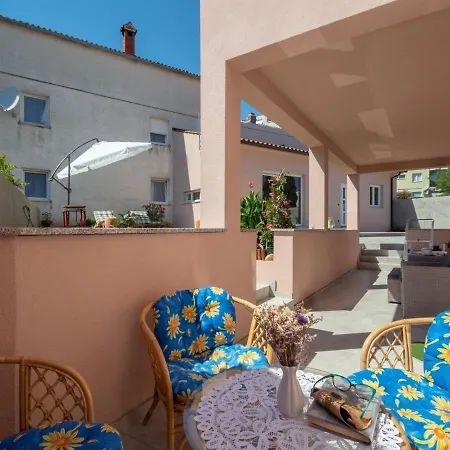 Appartement Nada *
