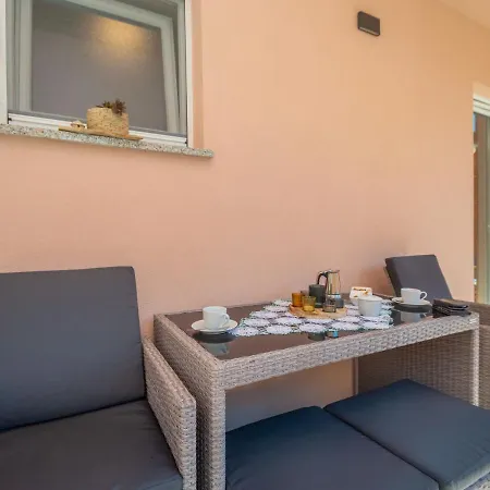 Appartement Nada *